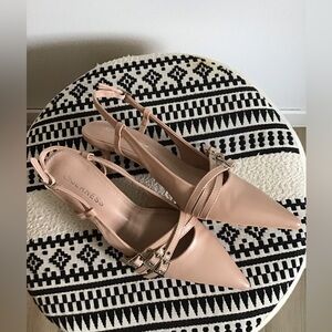 Berness kitten heels, size 8